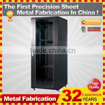 19'' Floor Standing Network Rack Server Cabinet With Lockable Front Door photo-3