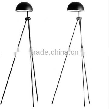 2015 Lonwing New Arrival Floor Lamp Studio Tripod Standing Lamp