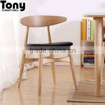 Classic Wood Living Furniture Hans Wooden Chair