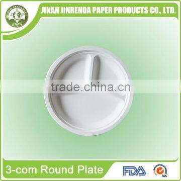 Disposable plant fiber composable 10" 3 compartment Round Plate with sugarcane pulp or baggase