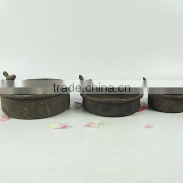 Industrial garden metal round tray for outdoor