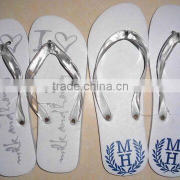 Disposable hotel slippers
