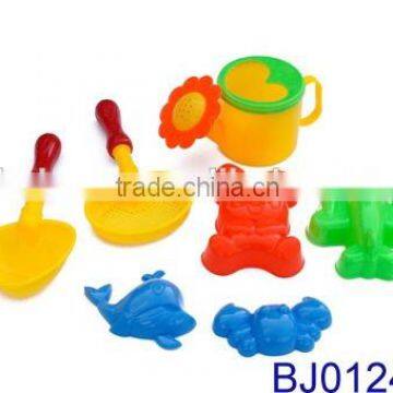 New Hot Selling Kids Toy Funny Plastic Beach Toy With Barrow and Shape Mold
