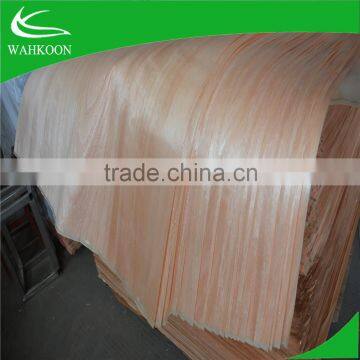 cheap price 1270*2500mm mahogany wood veneer for plywood