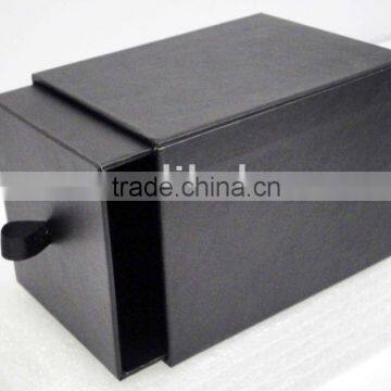 heavy cardboard packing box