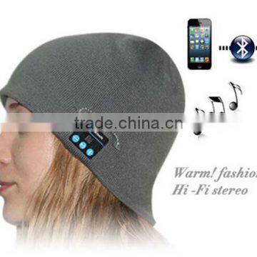 Soft Warm Hat mini Wireless speaker bluetooth receiver amplifier audio music speaker Smart Cap Headset Headphone Wholesale