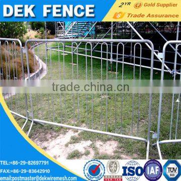 Traffic decorative safety barrier fence