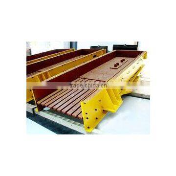 China Hot Sale ZSW Type Vibrating Feeder Machine with capacity of 120-240t/h