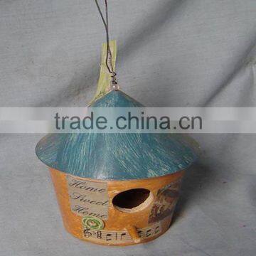 Miniature Wood Crafts Housesbird Feeder , Cheap Wooden Bird House and Feeders, Wholesale Pine Wood Bird House With Hanging photo-2