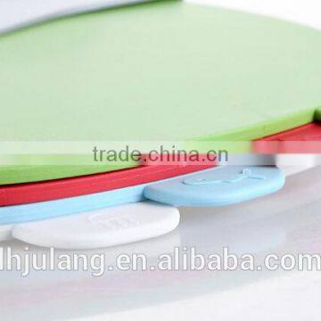 Useful 4pcs Plastic Oval Cutting Board Set With Stand for Kitchen/plastic Oval Chopping Board photo-2