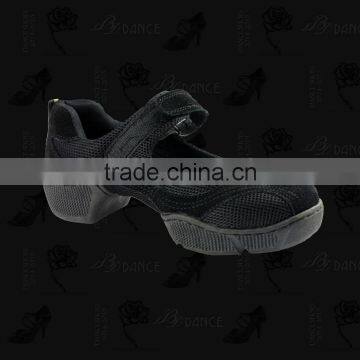 Dance SneakersGW4