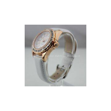 Luxury and Beautiful Gold Plated Wrist Watch photo-2
