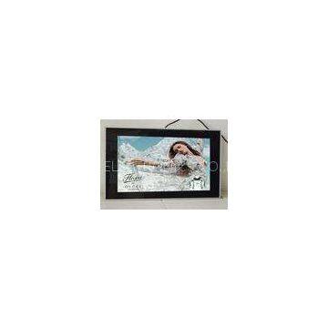 Adjustable 65 inch LCD Outdoor Digital Signage Display for Bookstore Hotel