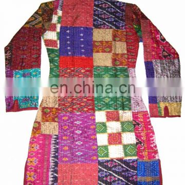 Indian Patchwork Vintage Design kantha Quilted Silk Patola Kantha Jacket Long Floral Sleeves ladies Reversible Coat Gudri Jacket