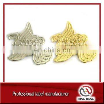 10 Years Experienced OEM Custom Sliver/Gold Embossed Metal Souvenir Custom Badge