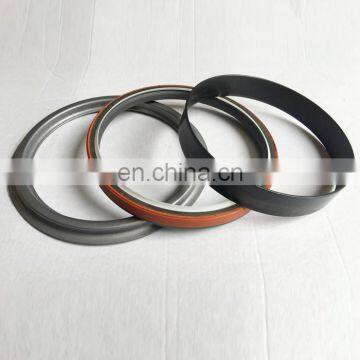 QSB5.9 Engine Part Crankshaft Rear Oil Seal 3926126 3927683