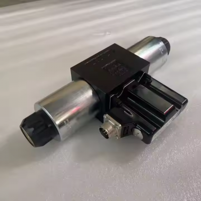 Hydraulic Valve D1FVE Series D1FVE02CC0NM0314 D1FVE02DC0VF03 Directional Control Valve D1FVE02DC0VG03 D1FVE02DC0VS03