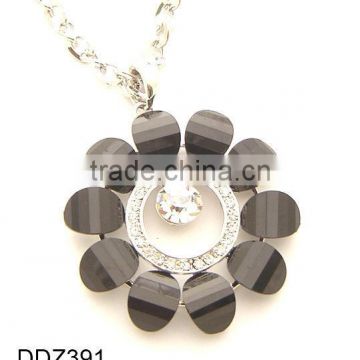 Sunflower necklace,Cool black piece necklace,Large necklace pendant