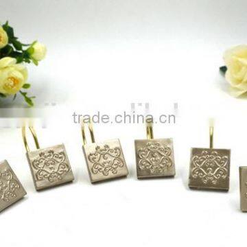 Brown and Beige Polyresin Shower Curtain Hooks photo-6