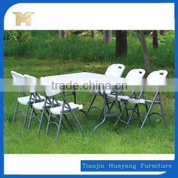 Outdoor Plastic Folding Table