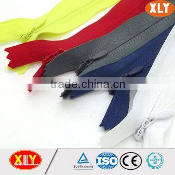 China XLY zipper #3 close end polyester tape invisible zipper