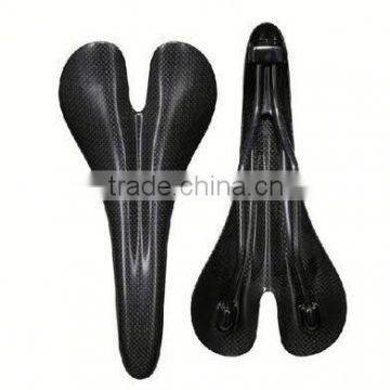 Weight light new product 2016 hot road bicycle or mountain bike carbon fiber saddle cheap bike parts