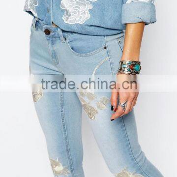 2016 New Arrival Branded Hot Sale Cotton Women Jeans With Floral Embroidery