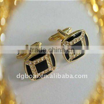 popular zinc alloy rhinestone gold plated cufflink