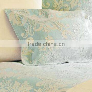 Luxury embroidery bedding set