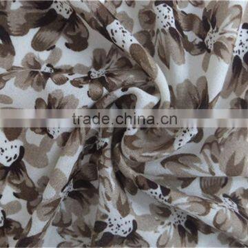 Beige Floral Printed Pure Wool Scarf With Fringe photo-3