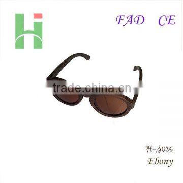 Natural Ebony Sunglasses With Polarized Lens photo-3