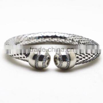 Bracelet jewelry design for men and women bangles