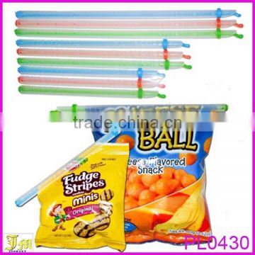 Magic Plastic Food Bag Seal Stick Kitchen Fresh Storage Lock Zip Clip