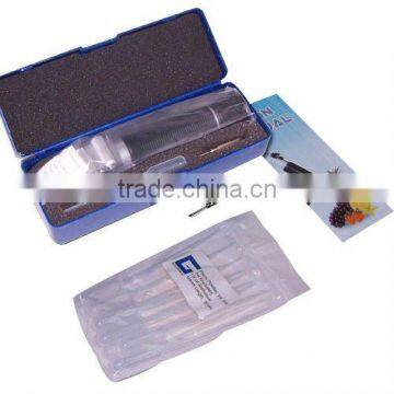 0-32% Brix Refractometer ATC With Built-in LED Light Sugar Juice Fruits Etc photo-2