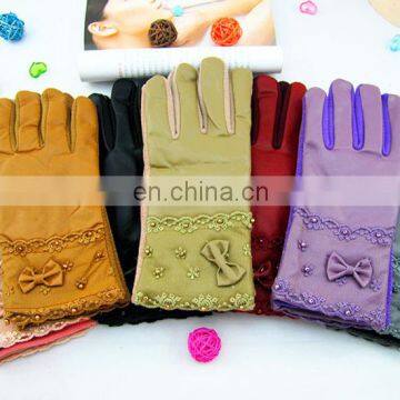 Fashion Cheap colorful bowknot pendant female cute Winter warm cashmere leather driving gloves with lace