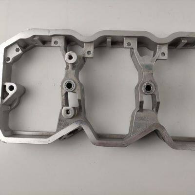 Cums ISB6.7 QSB6.7 Diesel Engine Parts Rocker Lever Housing 4938657 photo-5