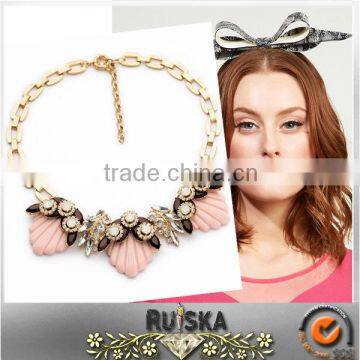 Thick Golden Chain Luxury Crystal Ladies Leaf Necklace