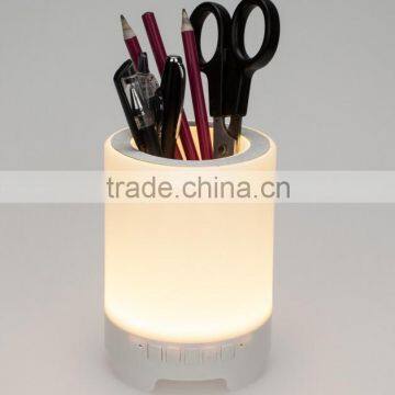 The LED lamp wireless bluetooth speaker light music intelligence, led light lamp with pen holder