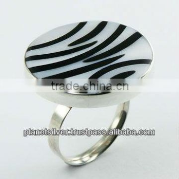 Sterling Silver Shell Ring Zebra Mother Of Pearl Black Resin