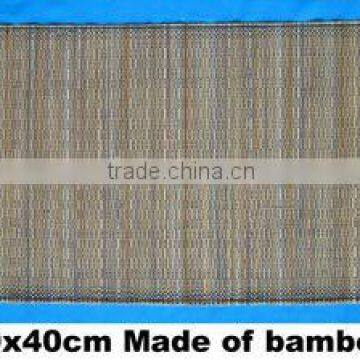 Bamboo table mat with linen