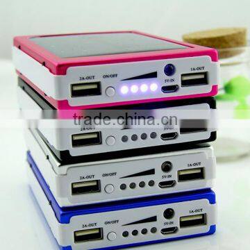 Wholesales High Capacity 20000mAh Solar Charger Solar Power Bank With LED Light Mobile Phone Battery Charger For Mobile Phone