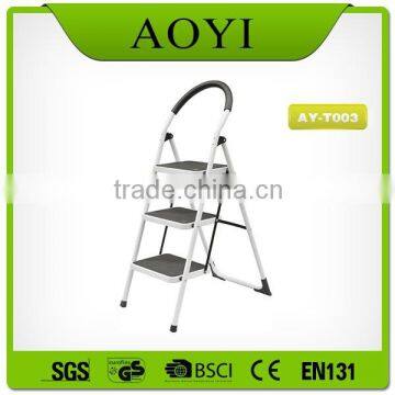 EN131-approved Red Color Steel Ladder With Handrail photo-2