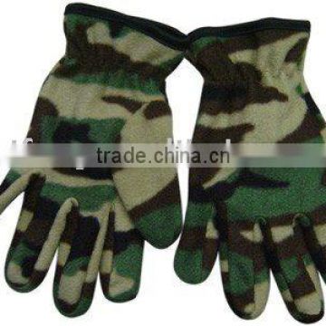 knitting gloves Army green