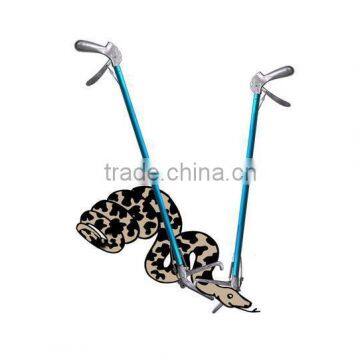 manufacturer of reptile control stick