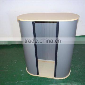 Extendable Aluminum Table photo-3