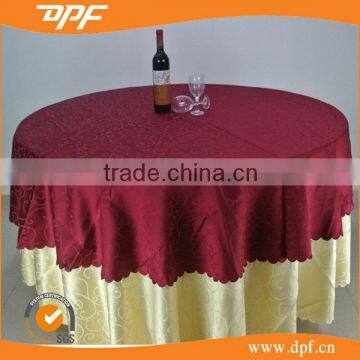 Hotel Restaurant Ruffled Table Cloth 100% Polyester satin Jacquard table runner