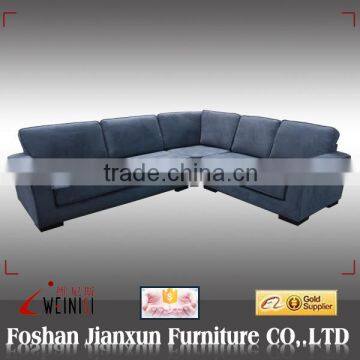 H1030 tufted sofa