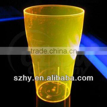 UV Reactive Pint Glasses