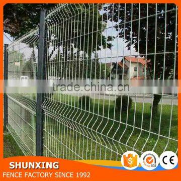 20 years cheap wire mesh garden fence with high quality