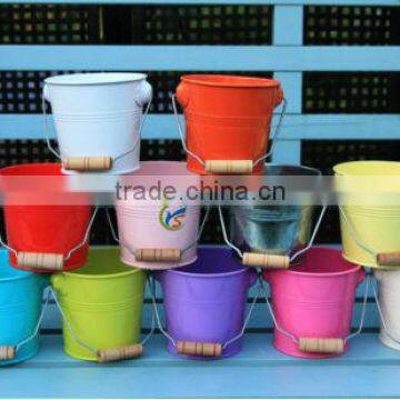 METAL TIN BUCKET